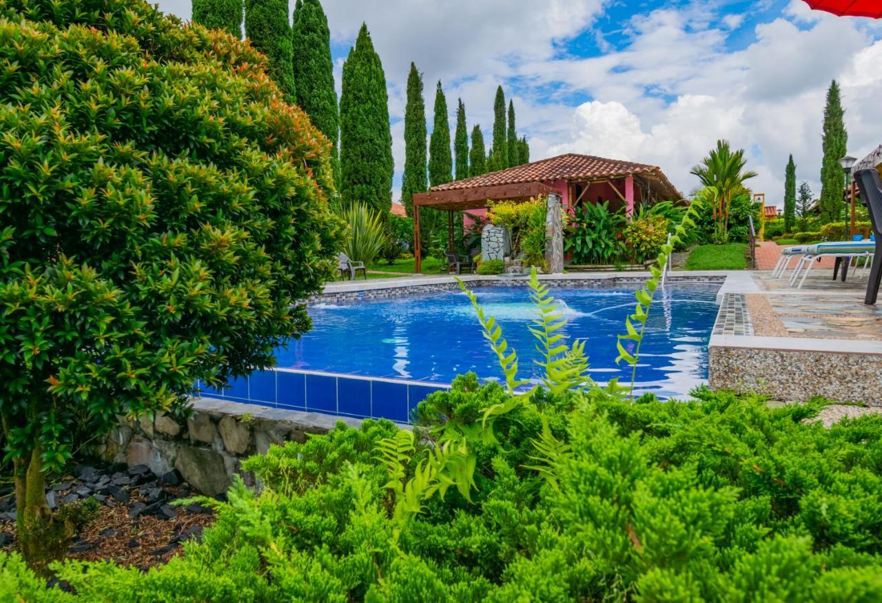 Hotel Campestre Solar De La Luna Albania  Exterior foto