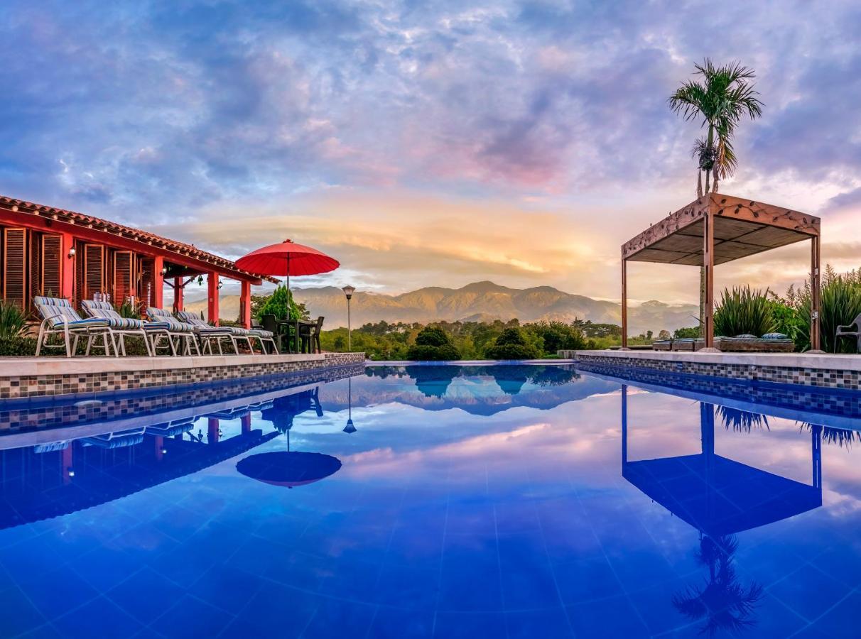 Hotel Campestre Solar De La Luna Albania  Exterior foto