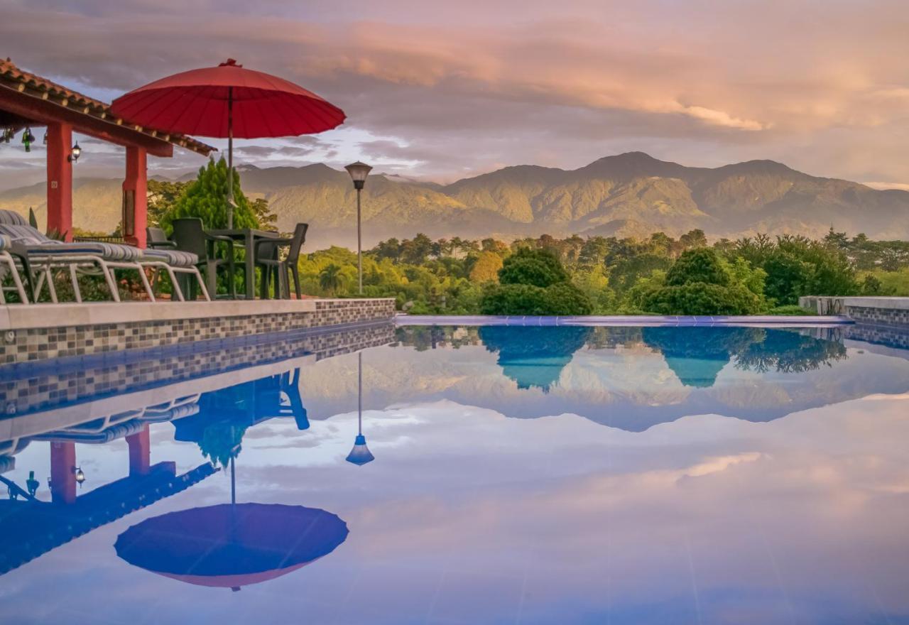 Hotel Campestre Solar De La Luna Albania  Exterior foto
